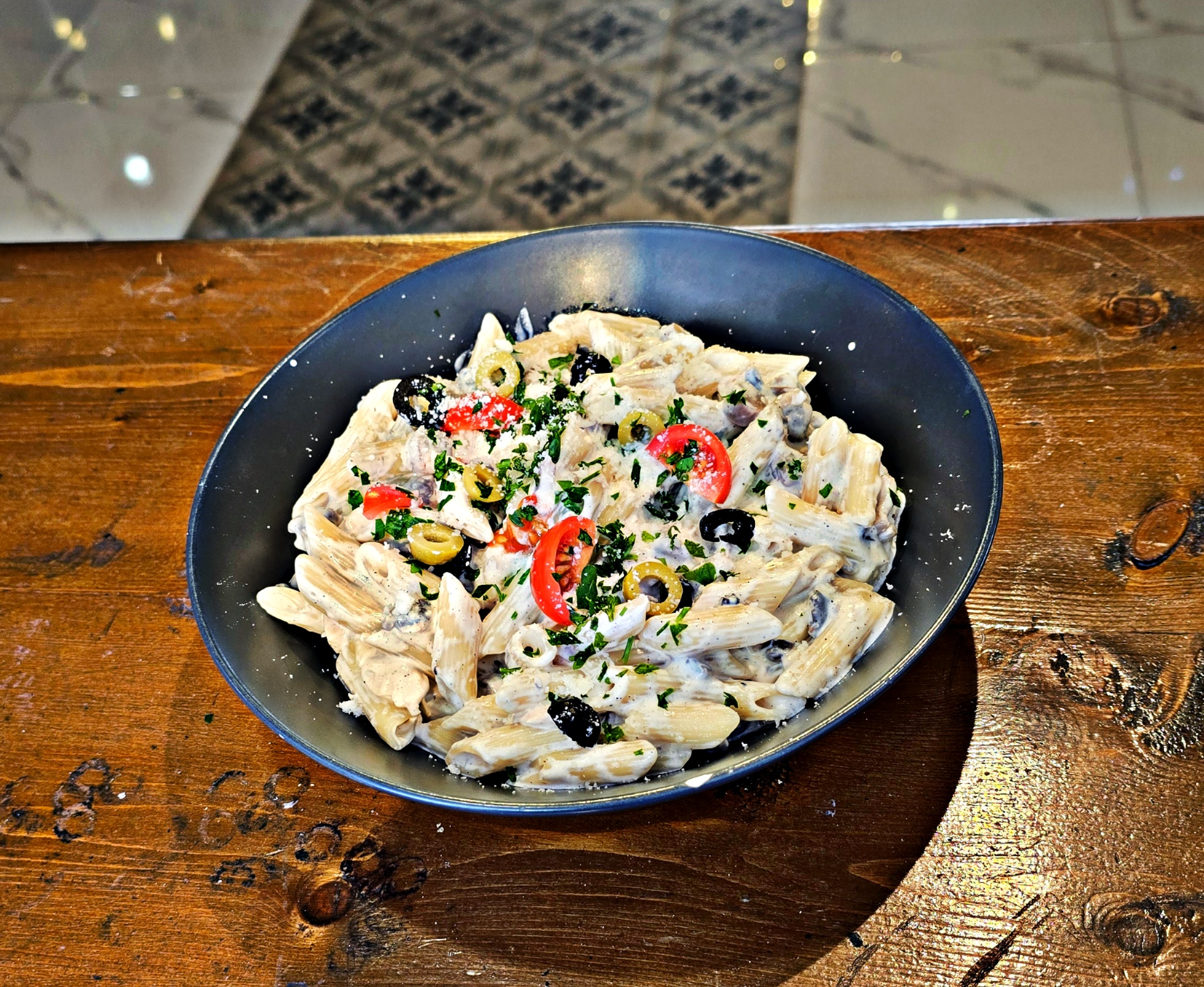 پاستا چیکن آلفردو